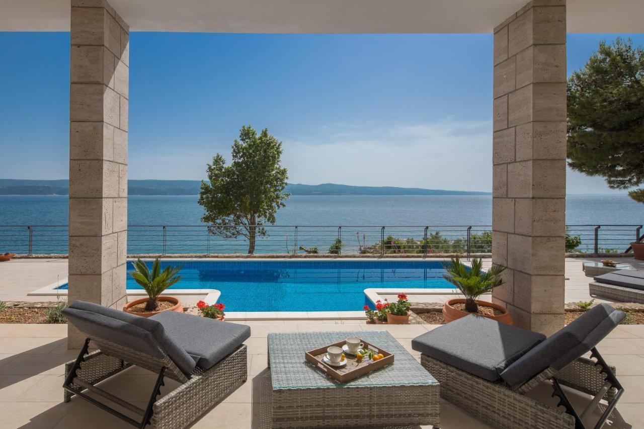 אומיס Absolute Beach Villa מראה חיצוני תמונה