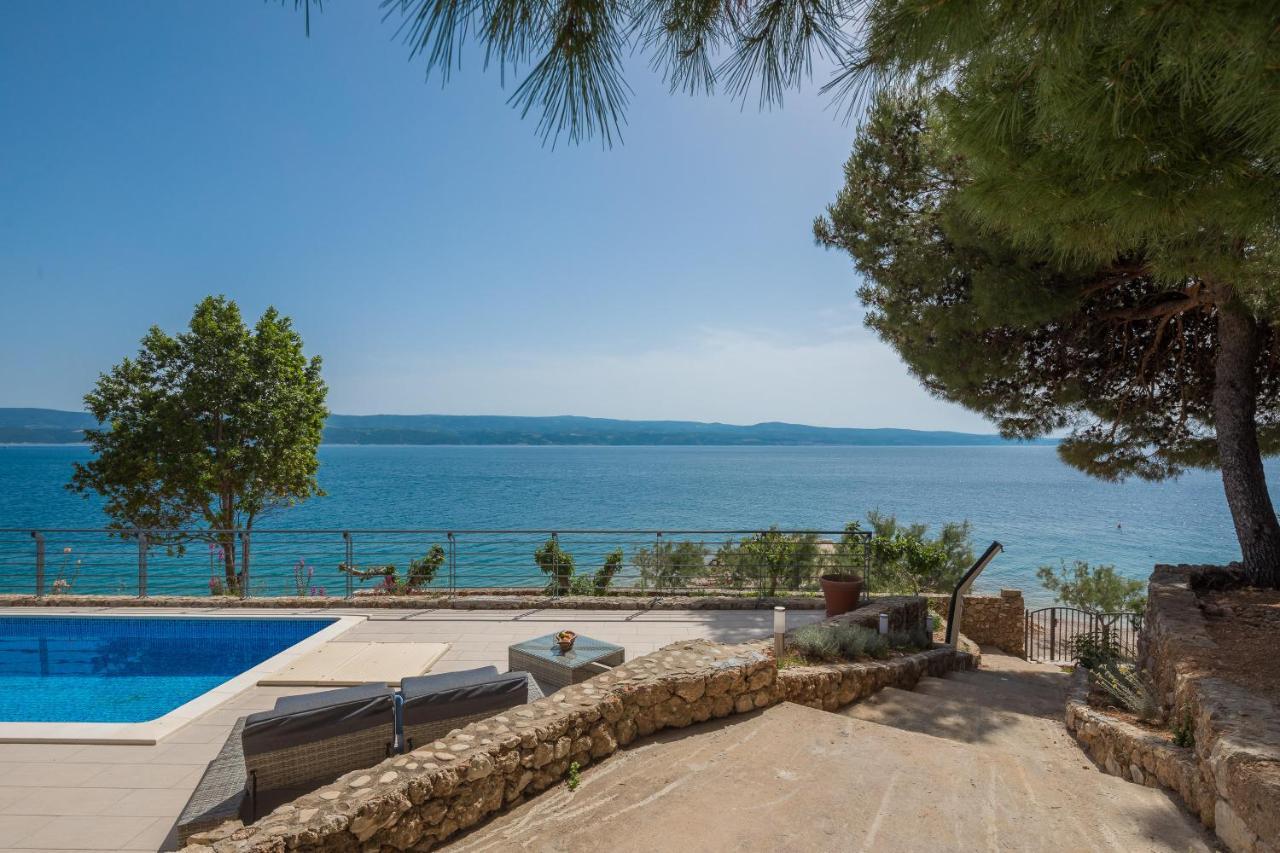 אומיס Absolute Beach Villa מראה חיצוני תמונה