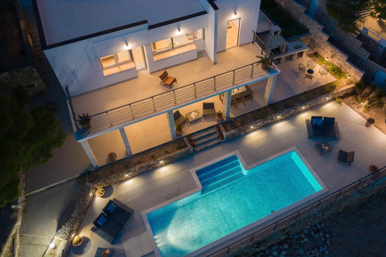 אומיס Absolute Beach Villa מראה חיצוני תמונה
